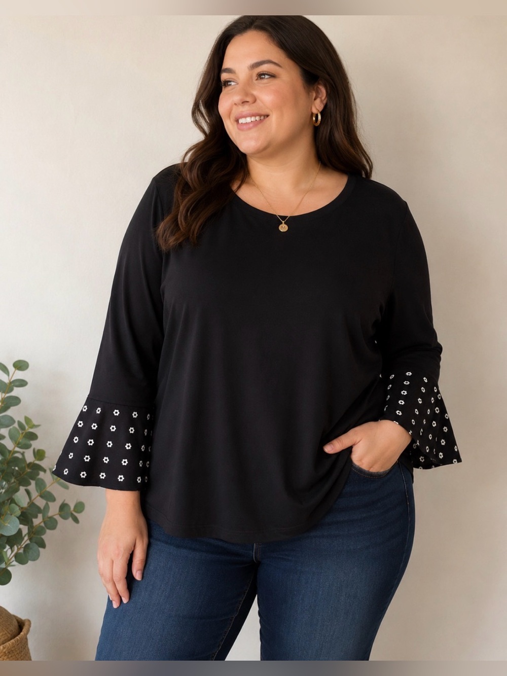 MICHAEL Michael Kors Black Long-Sleeve Top with Floral Bell Sleeves Size 0X